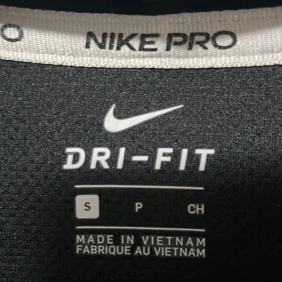 NIKE dry fit black top, sz small - Picture 3 of 6